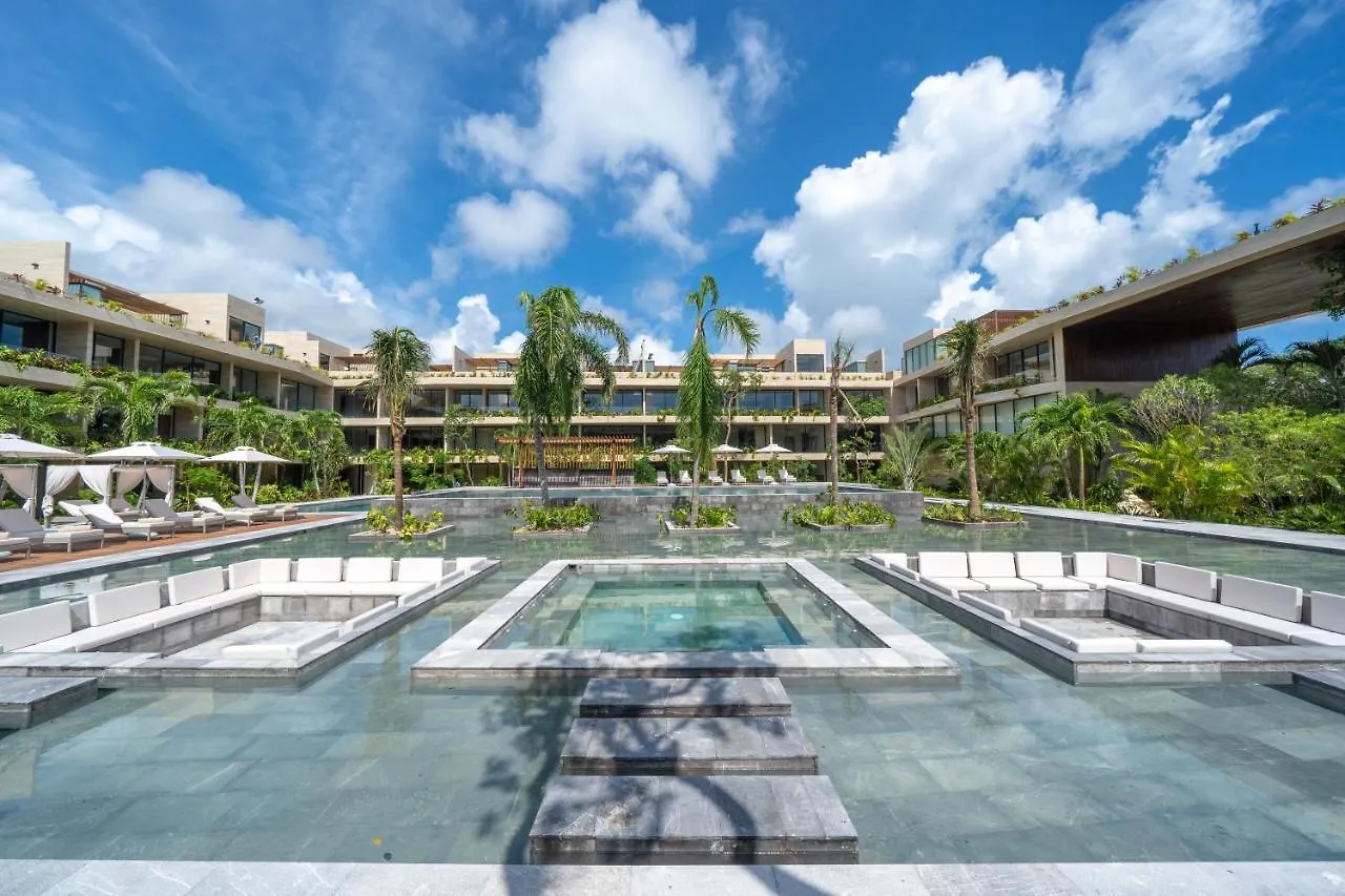 Mistiq Tulum Aparthotel 4*,